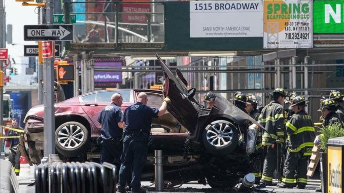 Car Crashes Into Pedestrians In Times Square