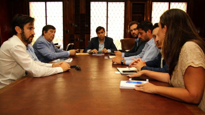 Reunión con FITA AA