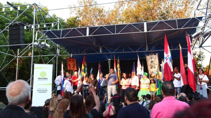 UNOS 85 MIL VECINOS RECORRIERON LA FIESTA ANUAL DE LAS COLECTIVIDADES EXTRANJERAS (2)