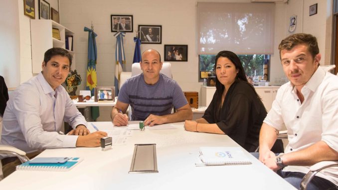 EL-MUNICIPIO-Y-PAMI-FIRMARON-UN-CONVENIO-MARCO-DE-COLABORACIÓN-INSTITUCIONAL-(1)