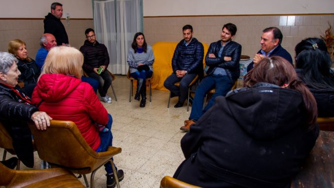 Otero con vecinos de Avellaneda Centro II