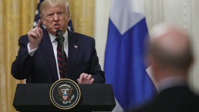 trump enojado