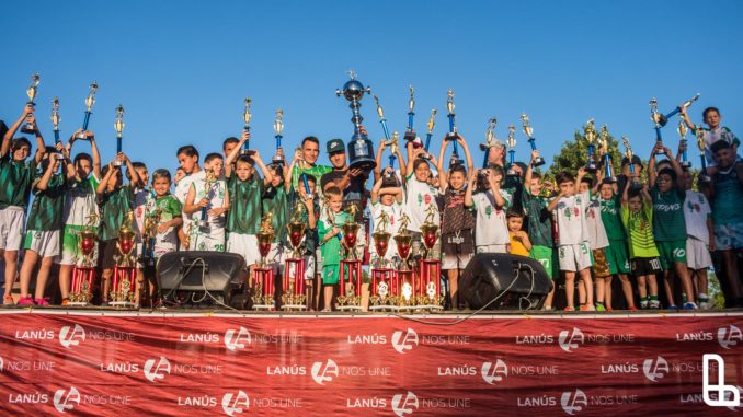 2-EL DEPORTE LANUSENSE TUVO SU JORNADA DE PREMIACIÓN09-12-19