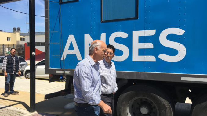 Trailer Anses Jardín(2)