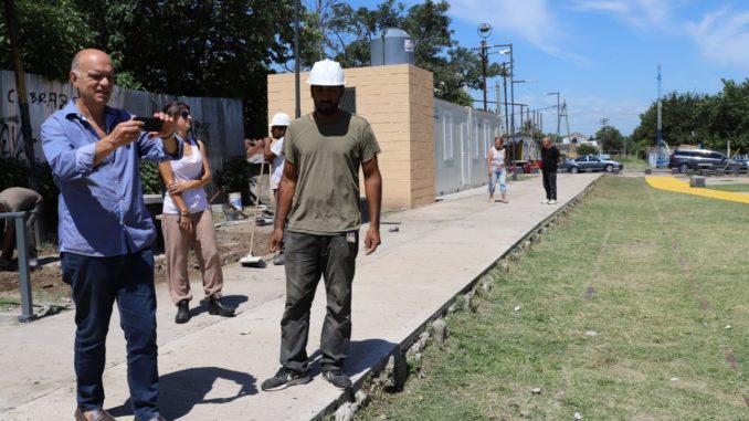 1-GRINDETTI RECORRIÓ LAS OBRAS EN LAS ESTACIONES VILLA CARAZA Y VILLA DIAMANTE. 14-02-2020
