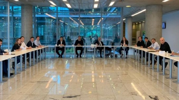 CORONAVIRUS LARRETA Y FTE DE TODOS FINAL