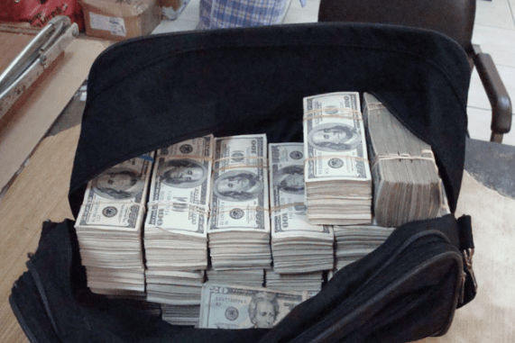 dolares en bolsa