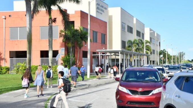 escuelas-miami-coronavirus