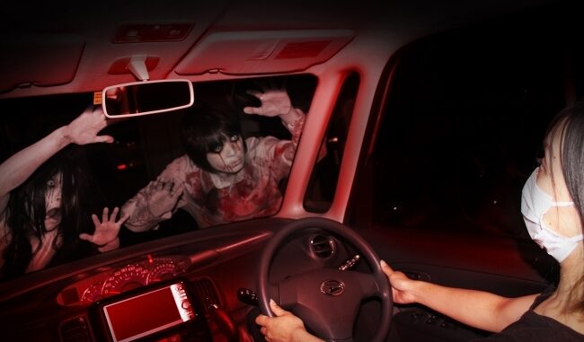haunted-house-drive-through2
