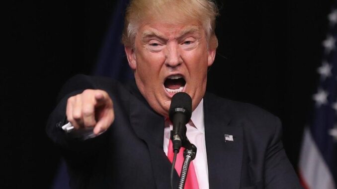 1522328759406Trump-enojado