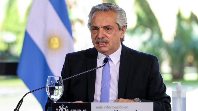 alberto denuncia