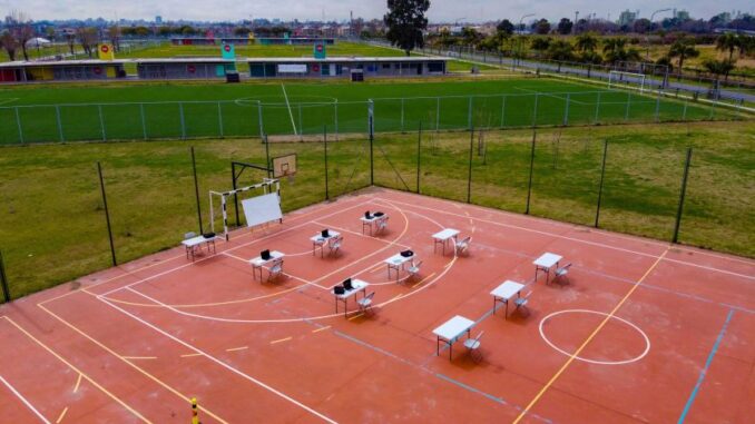 educacion-en-espacios-publicos-1023713