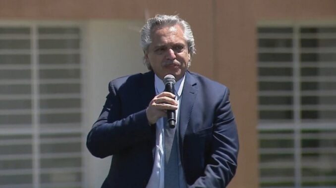 20201026174302_alberto_fernandez_tres