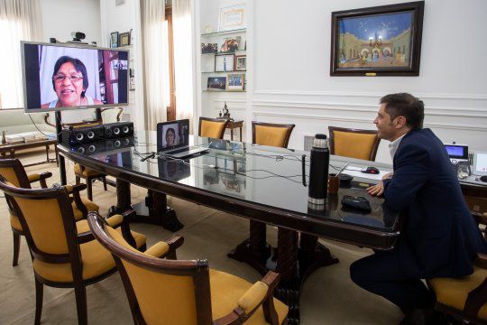 desde-su-despacho-la-plata-axel-kicillof-converso-milagro-sala