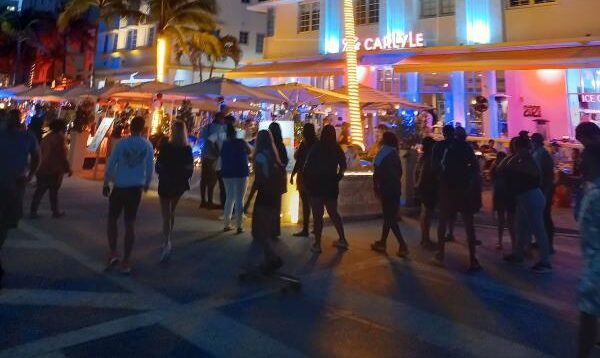 Miami beach sin mascarilla
