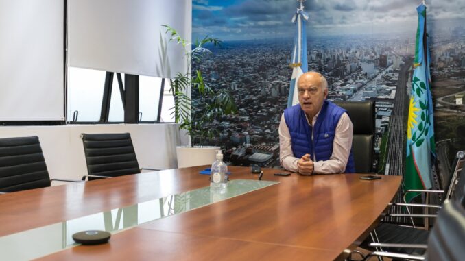 2-GRINDETTI ENTREGÓ DIPLOMAS A AGENTES DE SALUD DE LANÚS Y CARMEN DE PATAGONES QUE SE CAPACITARON EN VACUNACIÓN2021-06-10 at 12.25 (2)