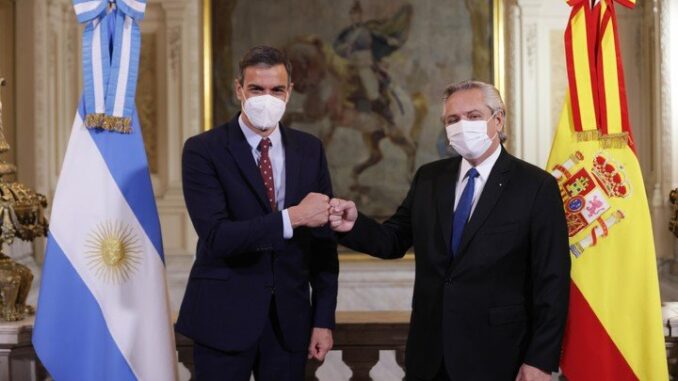 alberto-fernandez-recibio-a-pedro sanchez