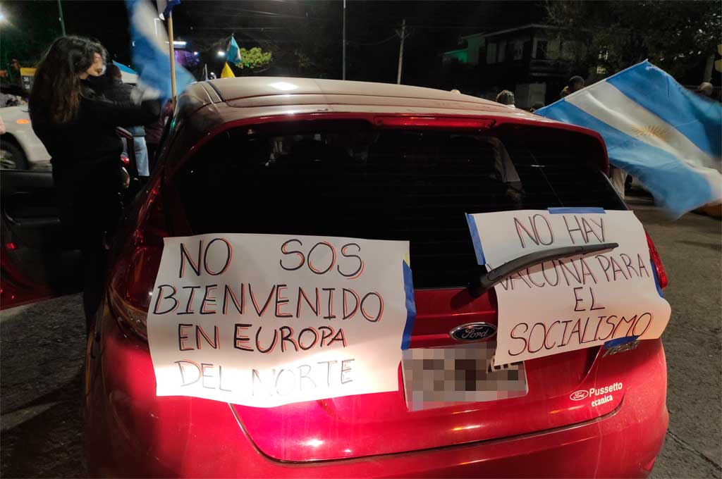 Protesta contra Alberto Fernández en Salta: fue recibido al grito de “que se vaya”