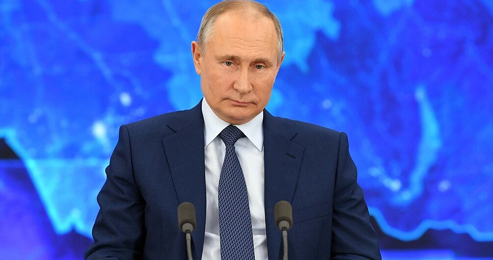 Putin rechazó las acusaciones "sin pruebas" y criticó a EEUU antes de su cumbre con Biden