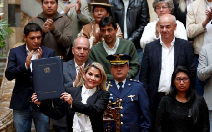 Intento de suicidio de la ex presidente de Bolivia Jeanine Añez, “Ya no quiero vivir”