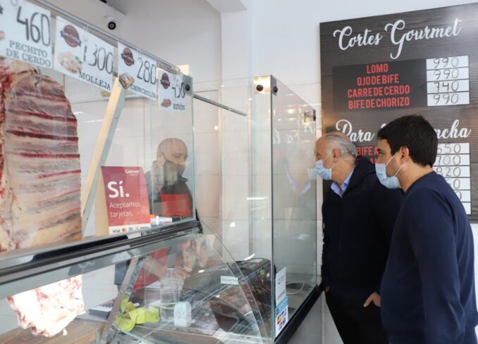 Grindetti y Sala recorrieron el Centro Comercial Pompeo en Villa Caraza: “Hay preocupación en los comerciantes por el aumento de precios y falta de consumo”