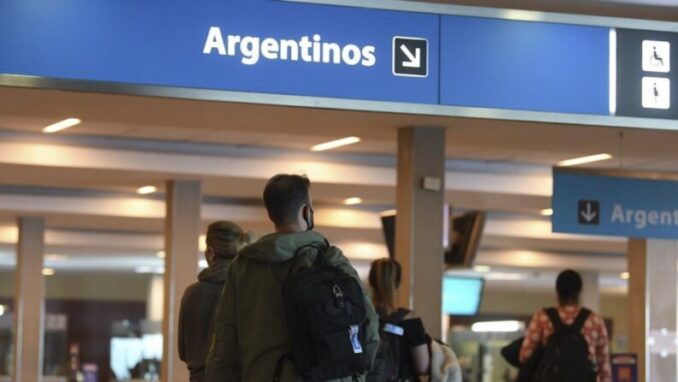 aeropuerto-ezeiza_ingreso argentinos