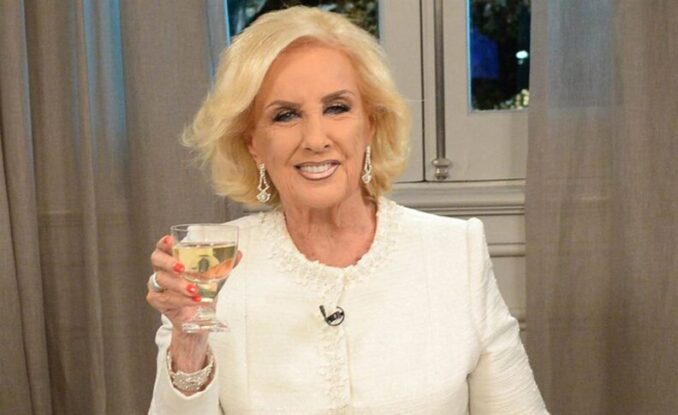 Mirtha Legrand vuelve a la televisión