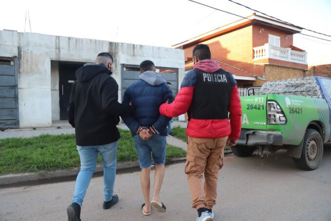Villa Obrera: Tras 6 allanamientos desbaratan una banda de entraderas