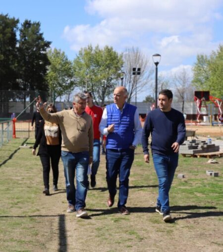 Obras de ampliación en el parque Eva Perón en Remedios de Escalada