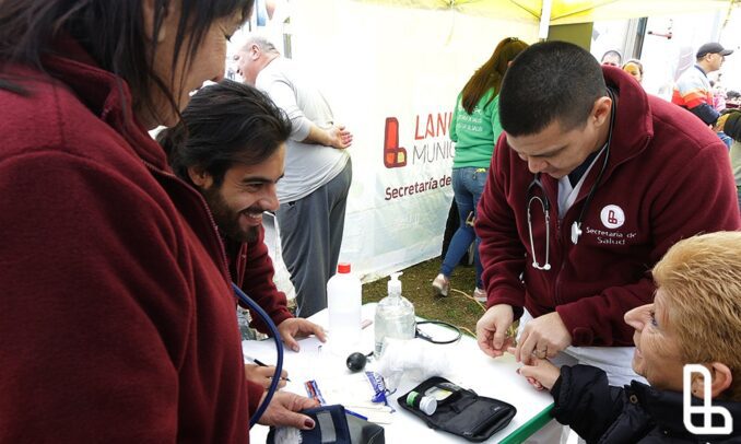 Operativos de salud en Lanús Oeste y Valentín Alsina