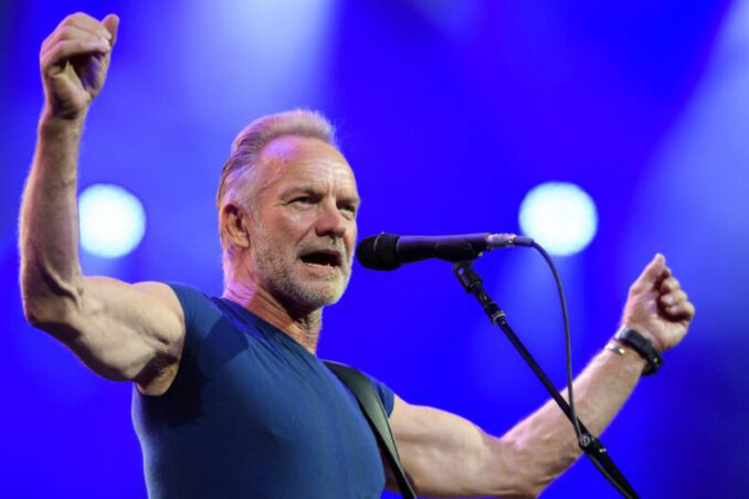 Sting, un ícono musical que traspasa generaciones, cumple 70 años y medio siglo sobre el escenario