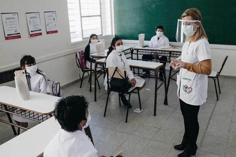 Deserción escolar: 120.000 alumnos de la provincia de Buenos Aires siguen desvinculados de las aulas
