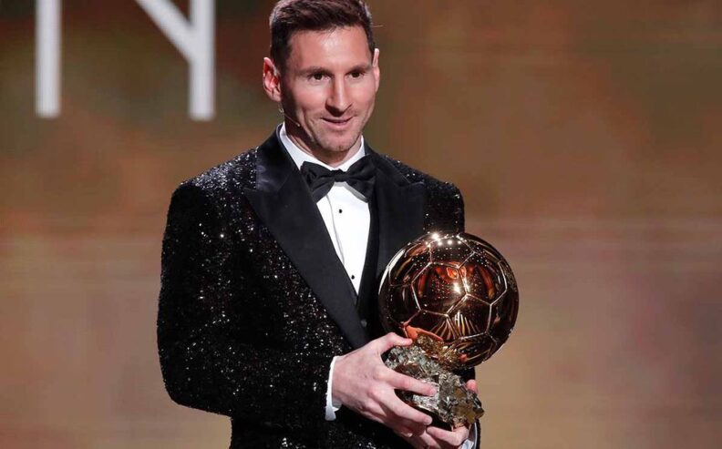 Messi sigue haciendo historia al ganar su séptimo Balón de Oro: "Quiero compartirlo con mis compañeros de la Selección"