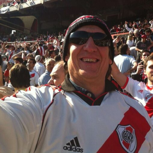 Encontraron desnucado al ex rugbier Marcelo Longhi: fanático de River, familiero y pasión por Vilo de Vicente López