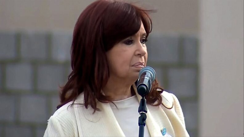 Cristina Kirchner: “La pandemia macrista fue más costosa que la del COVID-19″