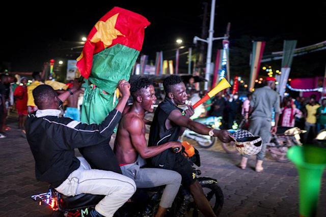 Tragedia en Camerún: al menos seis muertos por una estampida en un partido de la Copa África