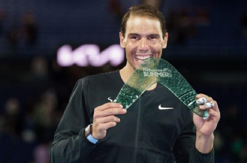 Nadal campeón en Melbourne tras 5 meses de ausencia