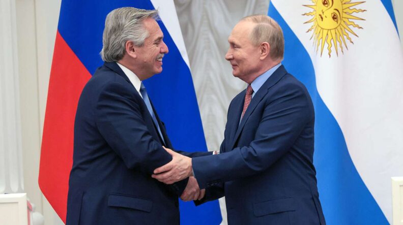 El Gobierno argentino no da de baja los negocios con Putin y le brinda un apoyo silencioso