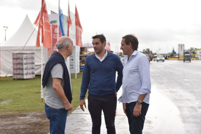 Traspaso de la policía local a los intendentes: fue el tema de conversación de  Grindetti, Garro y Passaglia