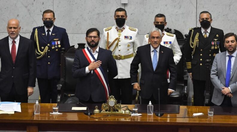 Gabriel Boric asumió como presidente de Chile y Alberto Fernández estuvo presente