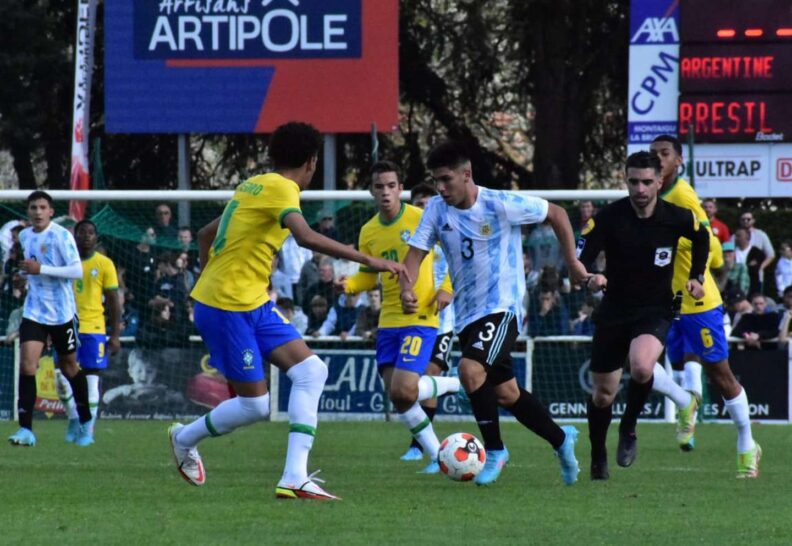 Mundialito Sub 17: la final entre Argentina y Brasil terminó a las piñas