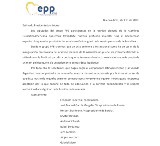 "Bochornoso espectáculo": fuerte rechazo de parlamentarios europeos al discurso de Cristina Kirchner