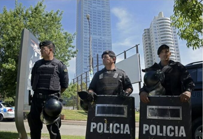 Uruguay lanza un “plan de acción” para combatir la ola de violencia narco y los homicidios