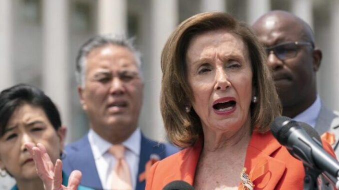 Pelosi-armas
