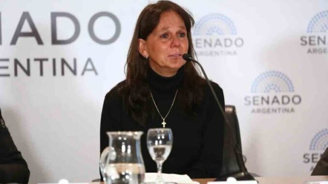 marina en el senado