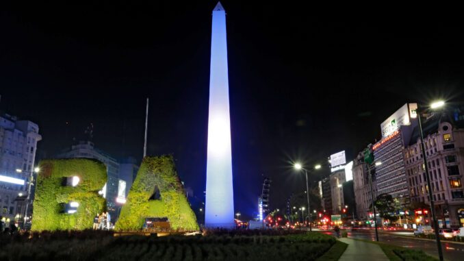 Obelisco NOCHE