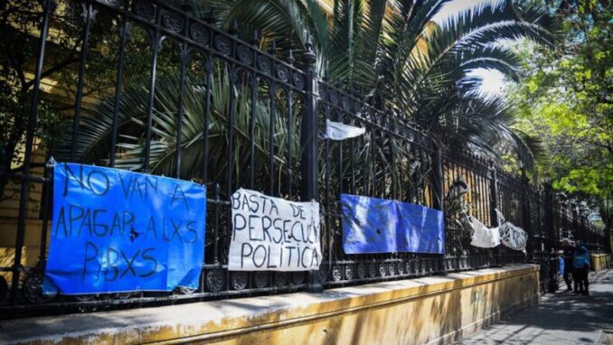 La Ciudad de Buenos Aires confirmó acciones penales contra los padres de los alumnos que toman las escuelas