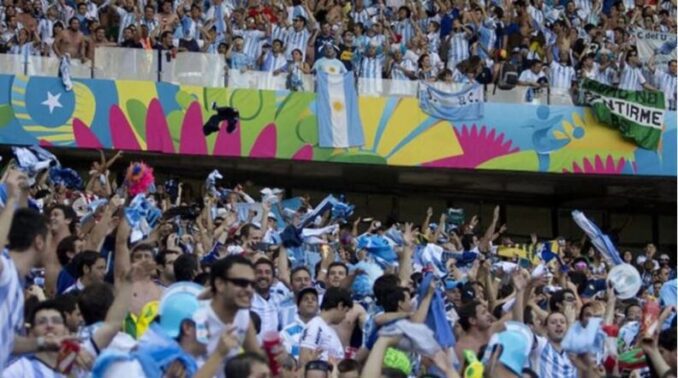 Prohibirán el ingreso a los estadios de Qatar a unos 6.000 hinchas argentinos