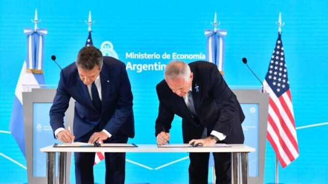 firma massa y ee uu