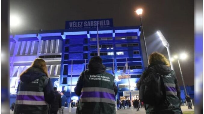 VELEZ